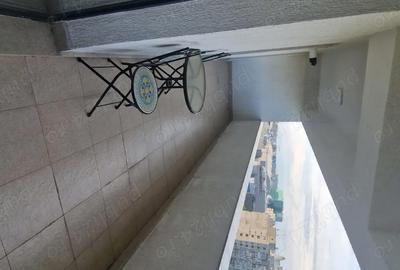 Apartament cu 2 camere decomandat în Parcul Carol