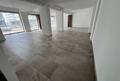 Spațiu comercial, 140 mp în Mamaia-Sat