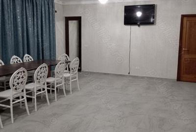 Casă cu 20 camere în Central - 2