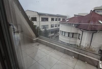 Apartament cu 2 camere semidecomandat în Sisești - 7