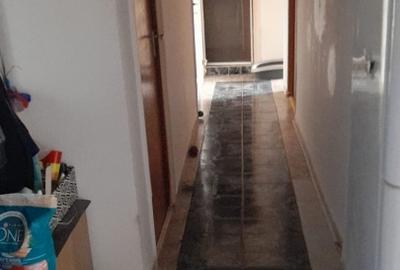 Apartament cu 3 camere decomandat în Sebastian - 5