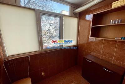 Apartament cu 3 camere semidecomandat, mobilat în Gorjului - 9