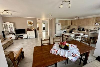 Pensiune de vanzare in Bobu, Scoarta - zona cu potential turistic in crestere! - 12