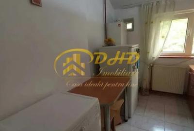 Garsonieră decomandată în Copou - 2