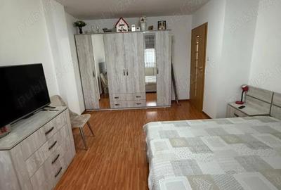 Apartament cu 2 camere decomandat în Girocului - 2