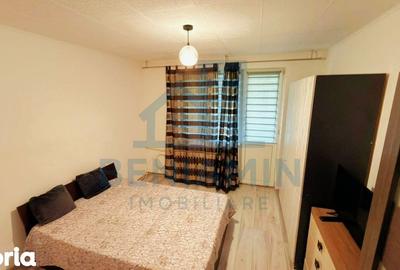 Apartament cu 2 camere semidecomandat în Calea București - 2