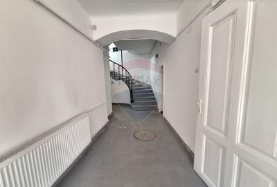 Casa individuala cu dest comerciala in centrul istoric - 3