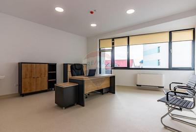 Cabinete medicale in Centru Medical Nou | Premium | lan... - 2