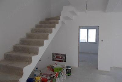 Casă cu 5 camere cu Teren 328 Mp în Favorit - 17