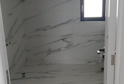 Casă cu 4 camere în Exterior Vest - 2