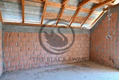 Casa la rosu de vanzare | Iordacheanu - Valea Cucului | Comision 0% - 9