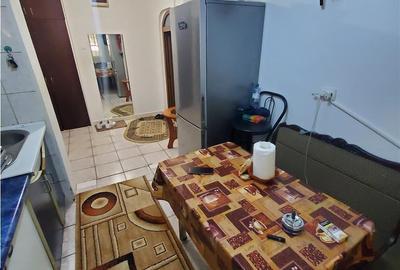 Vanzare Apartament 4 camere Semidecomandat Mariuca Vanzare Apartament 4 camere Semidecomandat Mariuca - 2