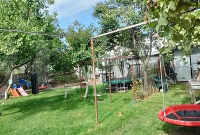 Casă cu 3 camere cu Canalizare în Central - 5