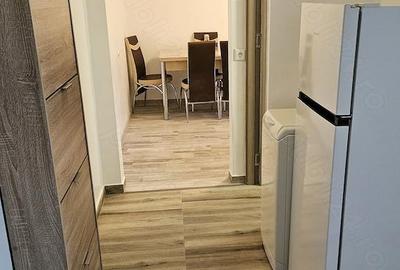 Apartament cu 3 camere semidecomandat în Circumvalațiunii - 1