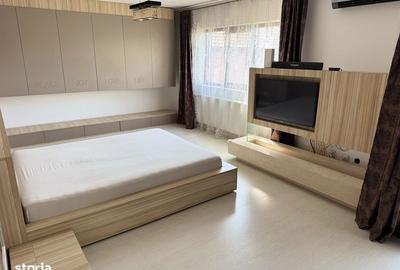 Casă cu 4 camere cu Teren 160 Mp în Central - 7