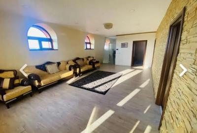 Casă cu 7 camere cu Teren 965 Mp în Dobroești - 18