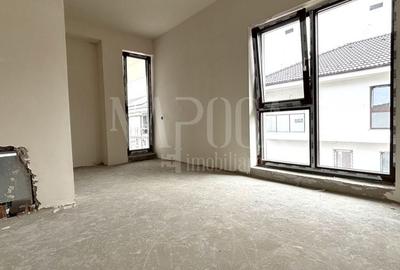 Duplex cu 4 camere cu Canalizare în Florești - 1