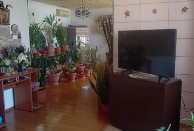 Casă cu 4 camere în Central - 4