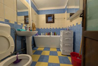 3 camere | 2 balcoane | renovat recent | zona excelenta | mobilat si utilat | - 1