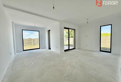 Duplex cu 4 camere cu Canalizare în Dumbrăvița - 2