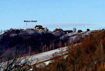 Teren intravilan Simon/Bran, 4318 mp , casuta intabulata, utilitati - 1