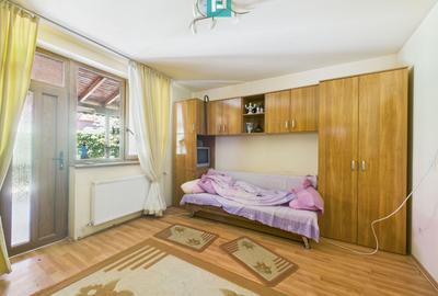 Casă individuală cu 8 camere cu Teren 680 Mp în Mehala - 2