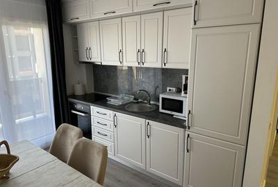 Apartament cu 2 camere decomandat în Exterior Vest