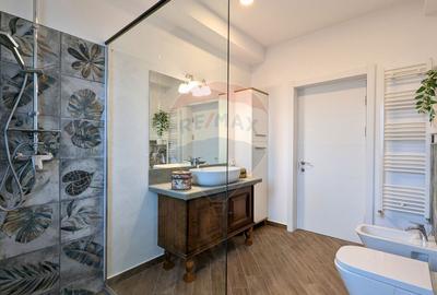 Casă cu 5 camere cu Teren 432 Mp în Balotești - 47