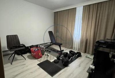 Apartament 2 camere, decomandat, etaj 1, ?tefan Cel mare - 5