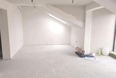 Casă cu 6 camere în Central - 9