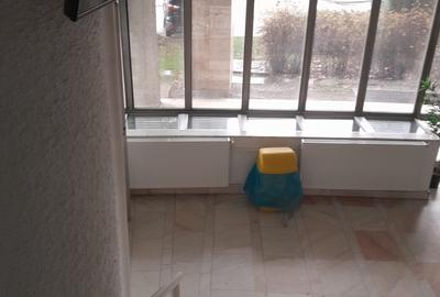 Birou, de 20 mp, în Centrul Civic - 1