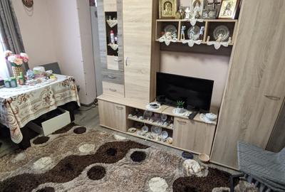 Apartament de vânzare, 2 camere, 32 mp, Iris Oașului - 1