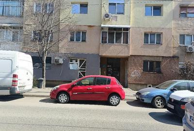 Spațiu comercial, de 23 mp, în Central - 5