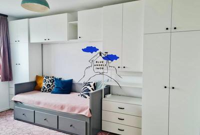 Apartament cu 2 camere decomandat, mobilat în Tractorul - 4