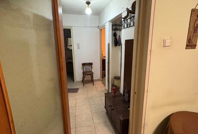 Baba Novac-stradal-bloc turn - 6