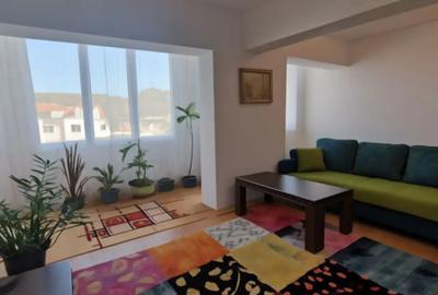 Apartament cu 4 camere decomandat în Central - 3