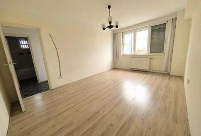 Ultracentral. 3 camere. Lift! - 3