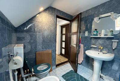 Casă cu 7 camere cu Teren 1515 Mp în Central