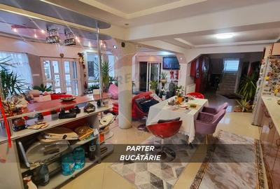 Casă cu 10 camere cu Teren 750 Mp în Central - 53