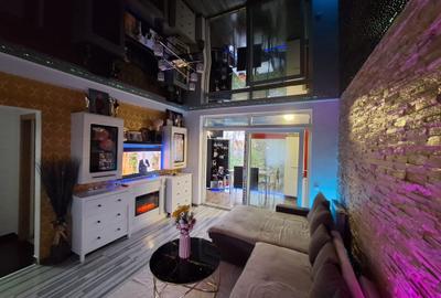 Apartament cu 2 camere decomandat, mobilat în Sud - 2