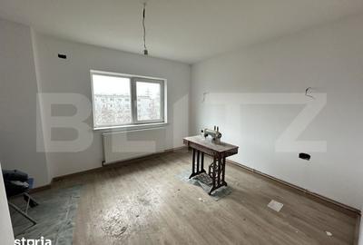 Apartament cu 3 camere decomandat în 1 Mai - 9