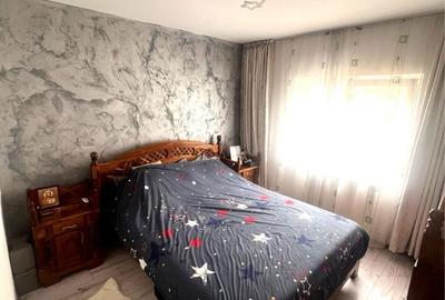 Apartament cu 3 camere semidecomandat în Soarelui - 3