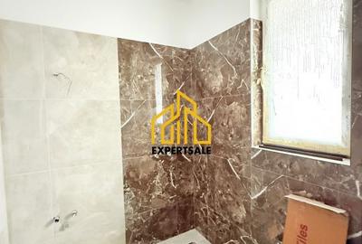 Casă cu 4 camere cu Teren 230 Mp în Central