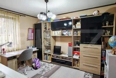 Casă cu Teren 1000 Mp în Central - 9