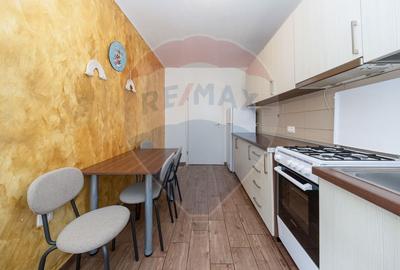 Apartament cu 2 camere decomandat, mobilat în Bartolomeu - 4