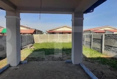 Casă cu 3 camere cu Teren 320 Mp în Central