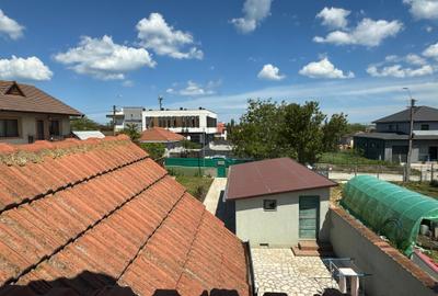 Vila cu curte generoasă Lazu - 9