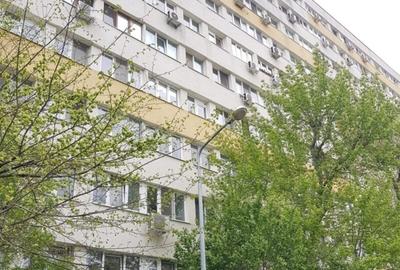Apartament cu 3 camere semidecomandat în Bucur Obor