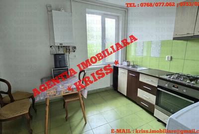 Apartament cu 3 camere decomandat în Exercițiu - 2