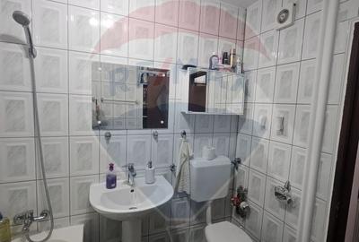 Vanazre Ap 2 camere în zona Titan - 9